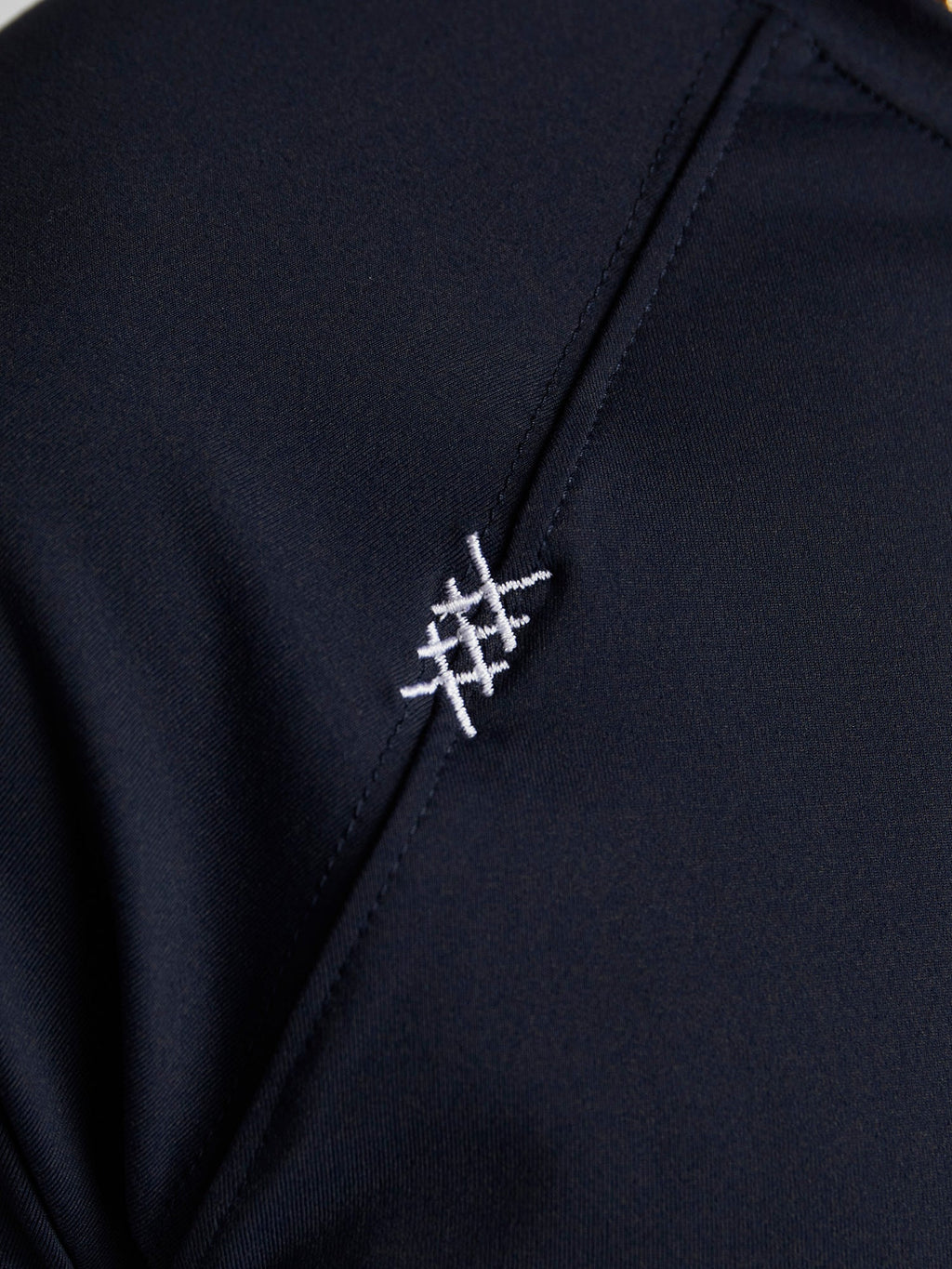 REIGN SHORT SLEEVE