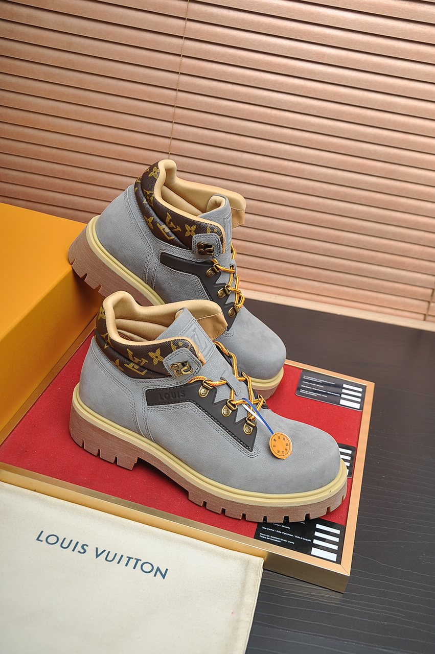 Louis Vuitton Lace-Up Lug-Sole High-Top Boots